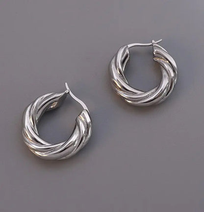 Luxury Minimalist Gold Twist Hoop Earrings